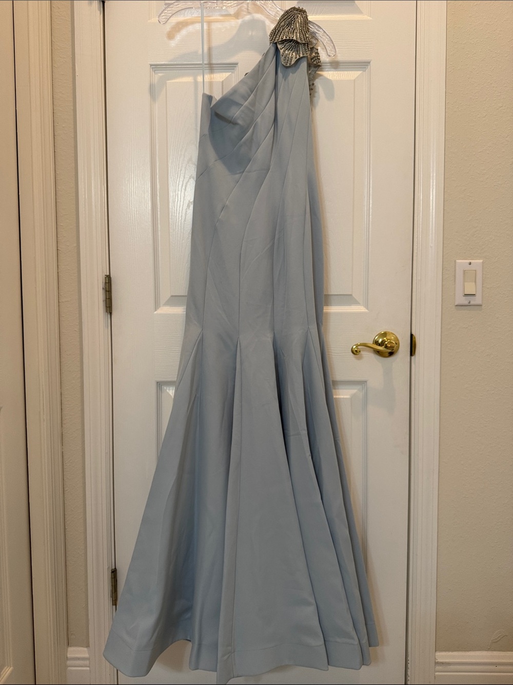 Mac Duggal 11810 Blue Crepe One Shoulder Gown With Crystal Flower Size 6 NWT - Picture 5 of 11